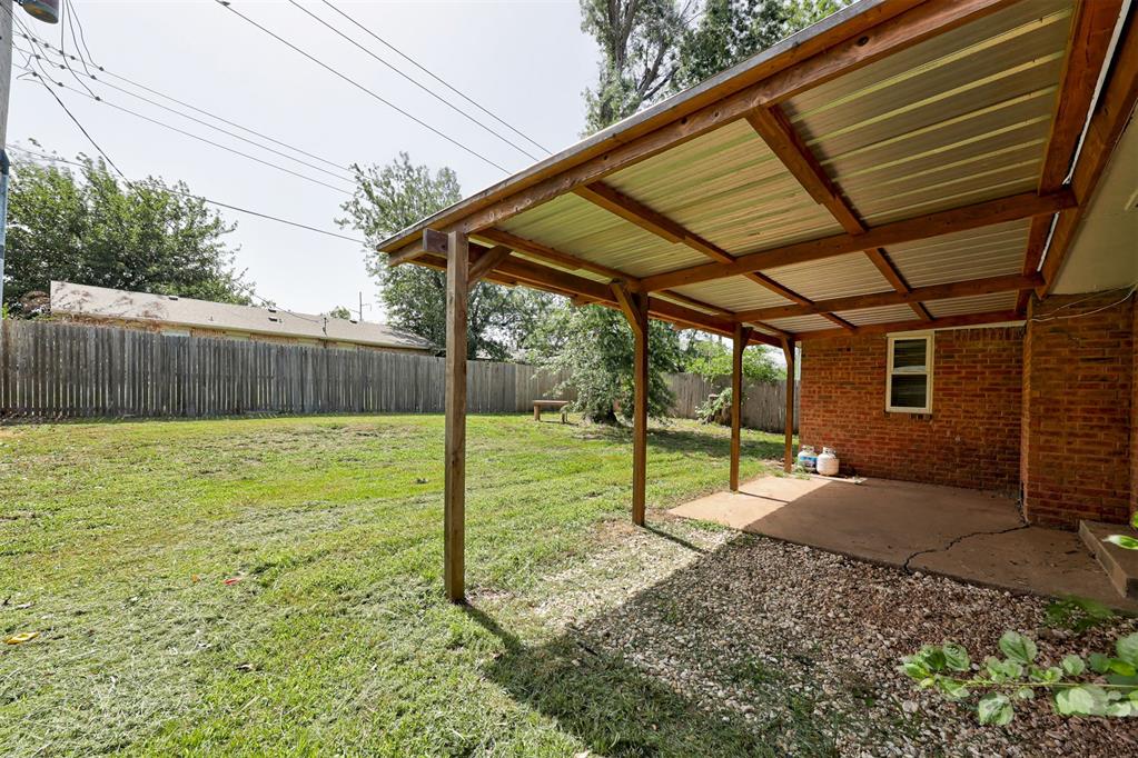10904 N Blackwelder Avenue Property Photo 27
