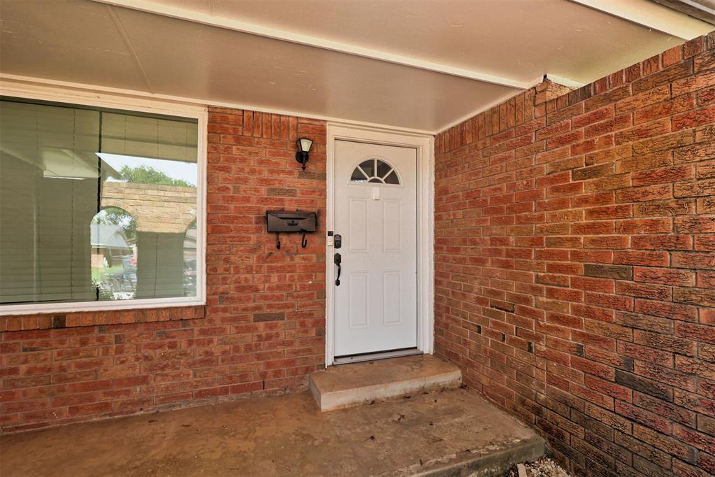 10904 N Blackwelder Avenue Property Photo 30