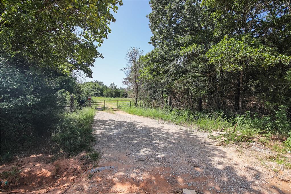 36391 Little River Road Property Photo 3