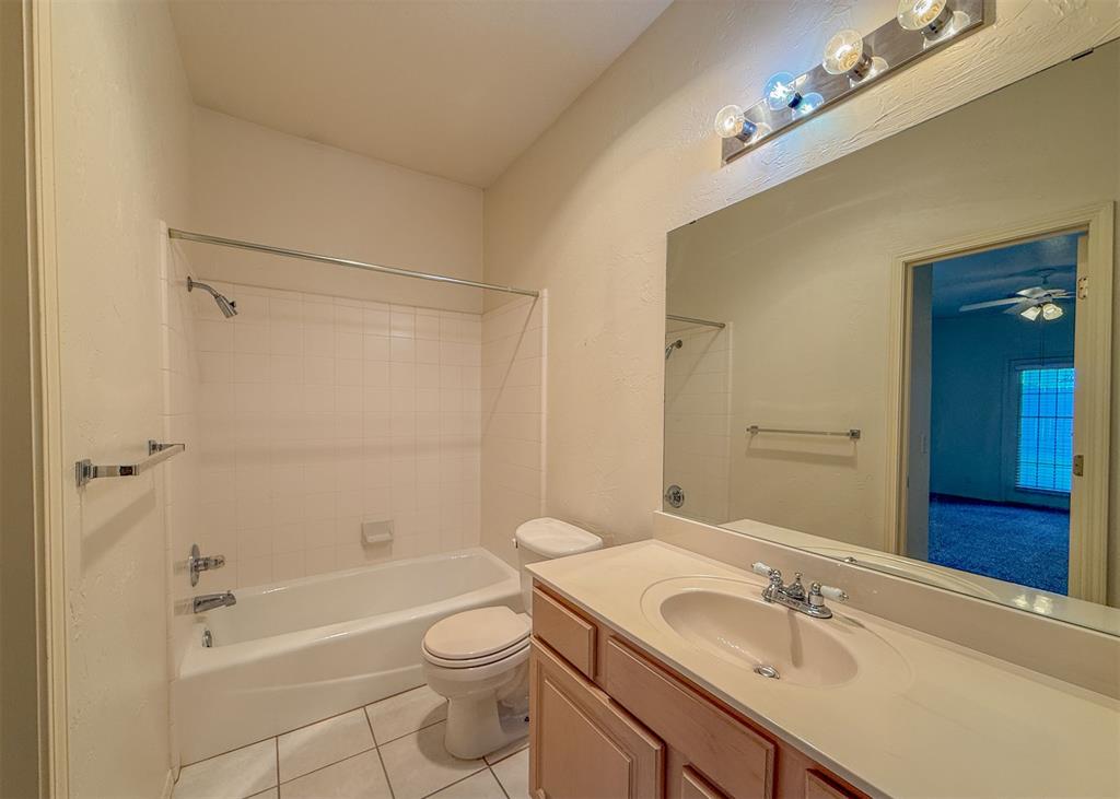 1928 Nw 157th Street Property Photo 14