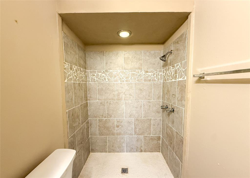 101 Sahoma Terrace Property Photo 12