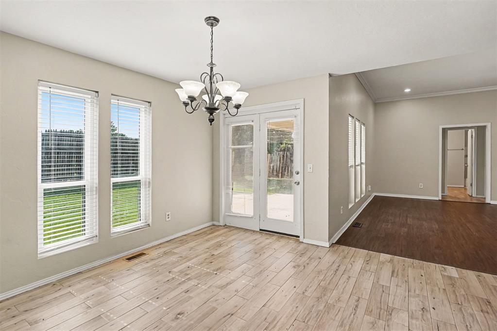 16721 Sumac Drive Property Photo 4