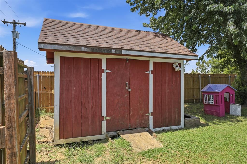 122 Sooner Drive Property Photo 37