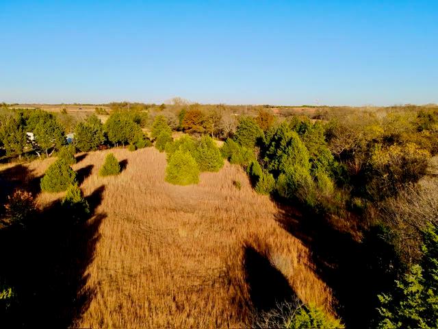 1201 N Main Highway Property Photo 12