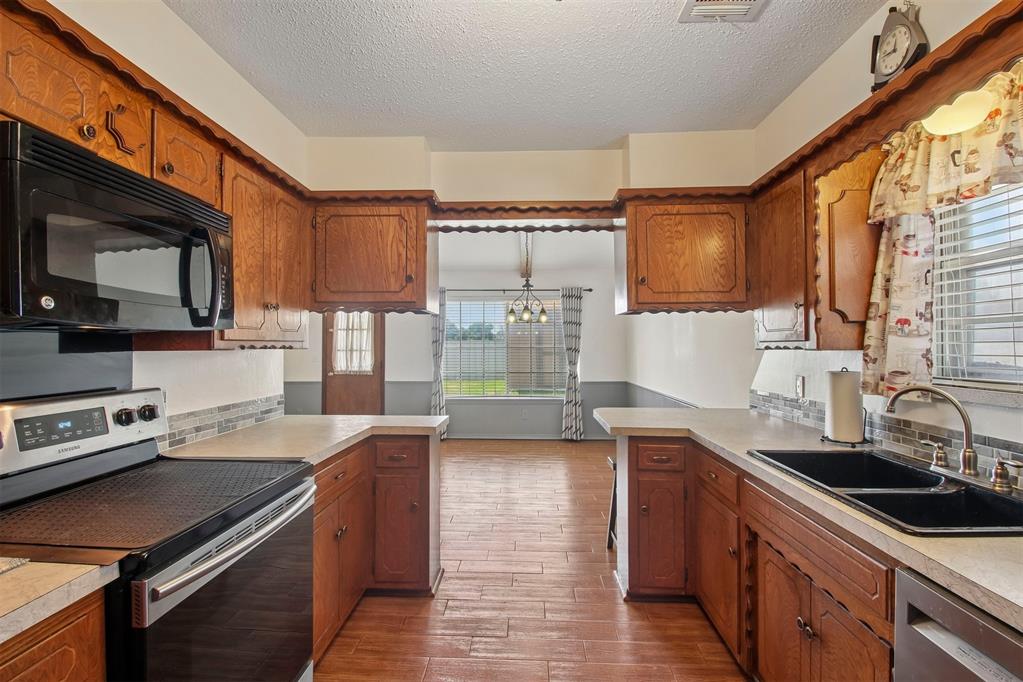 1212 Sw 72nd Street Property Photo 12