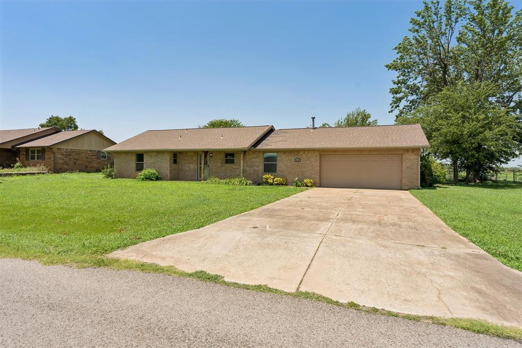 2127 Ne Van Buren Avenue Property Photo 3