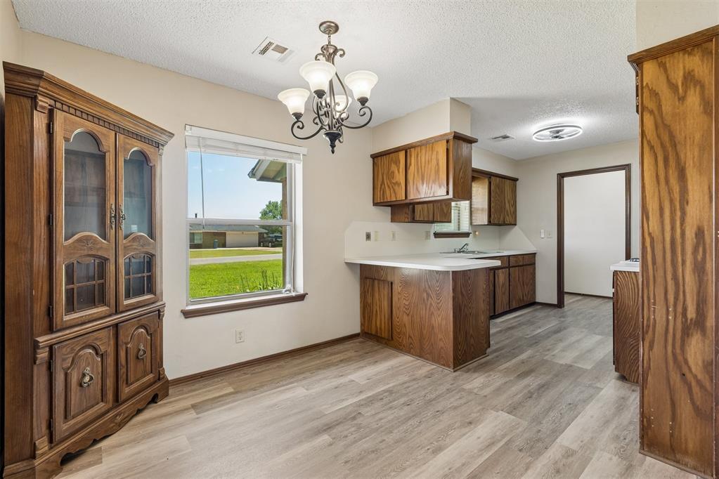 2127 Ne Van Buren Avenue Property Photo 13