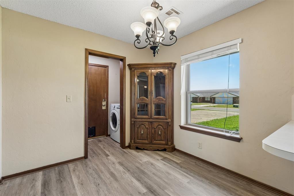 2127 Ne Van Buren Avenue Property Photo 14