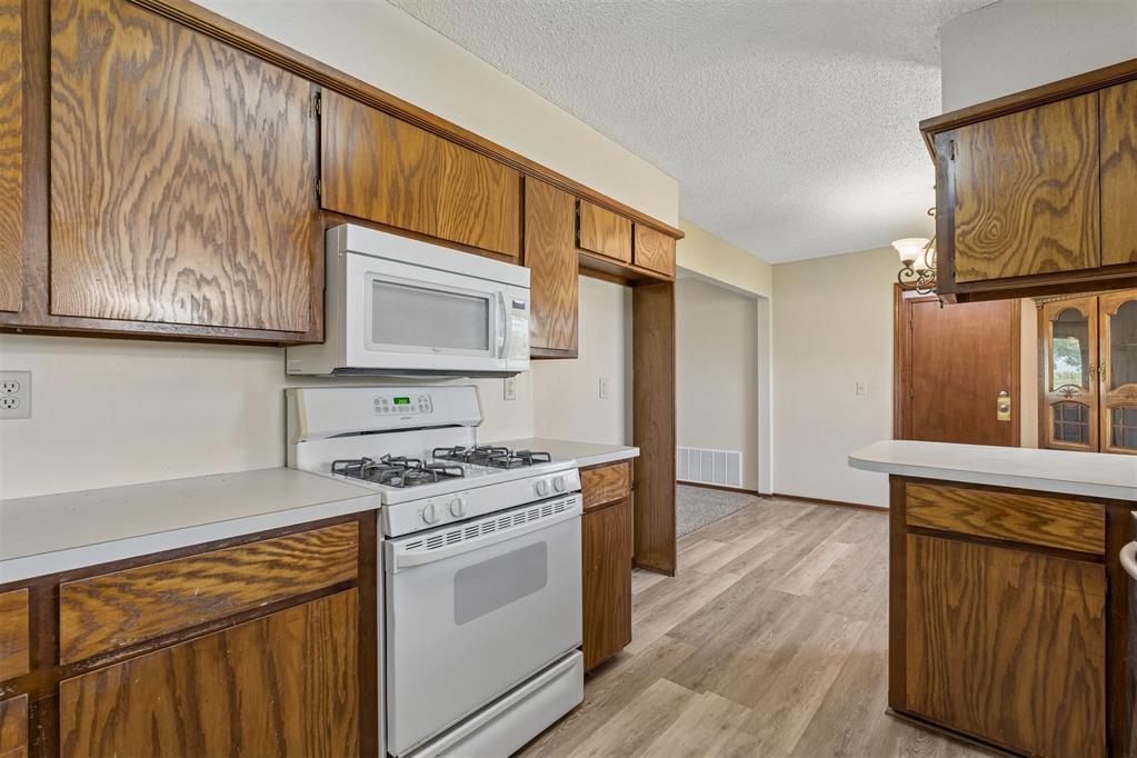 2127 Ne Van Buren Avenue Property Photo 20