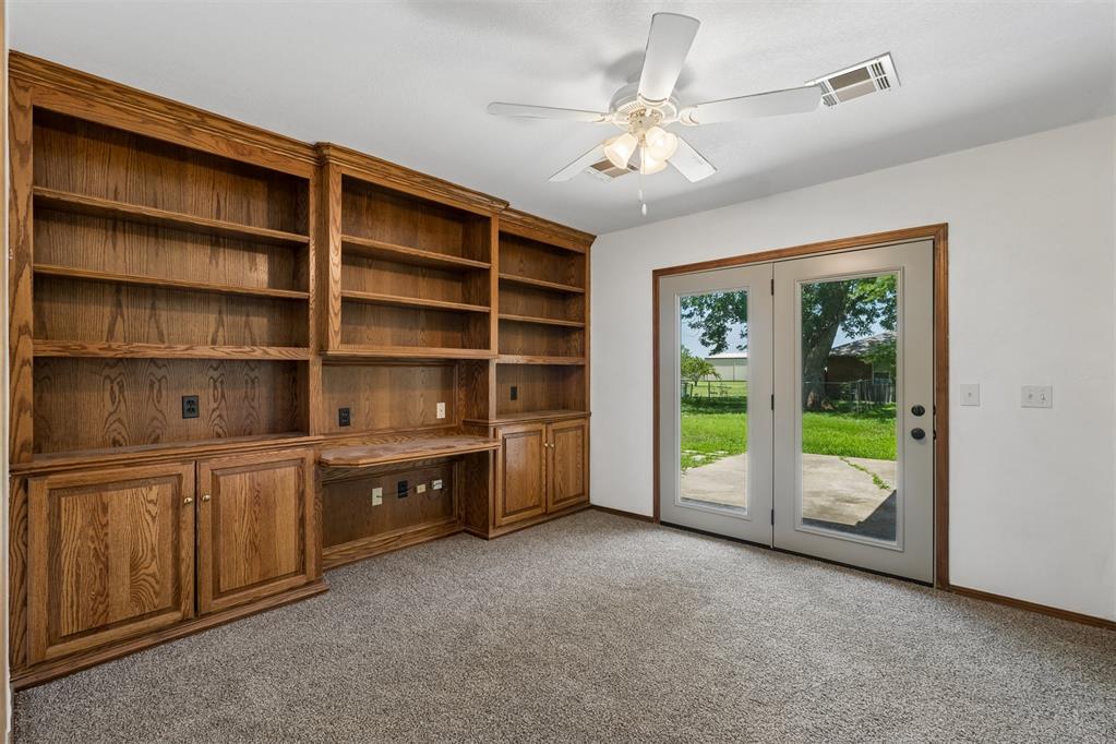 2127 Ne Van Buren Avenue Property Photo 29