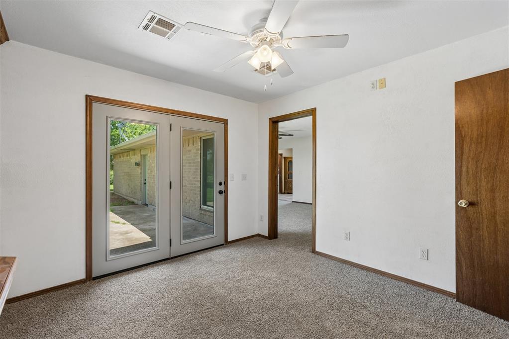 2127 Ne Van Buren Avenue Property Photo 30