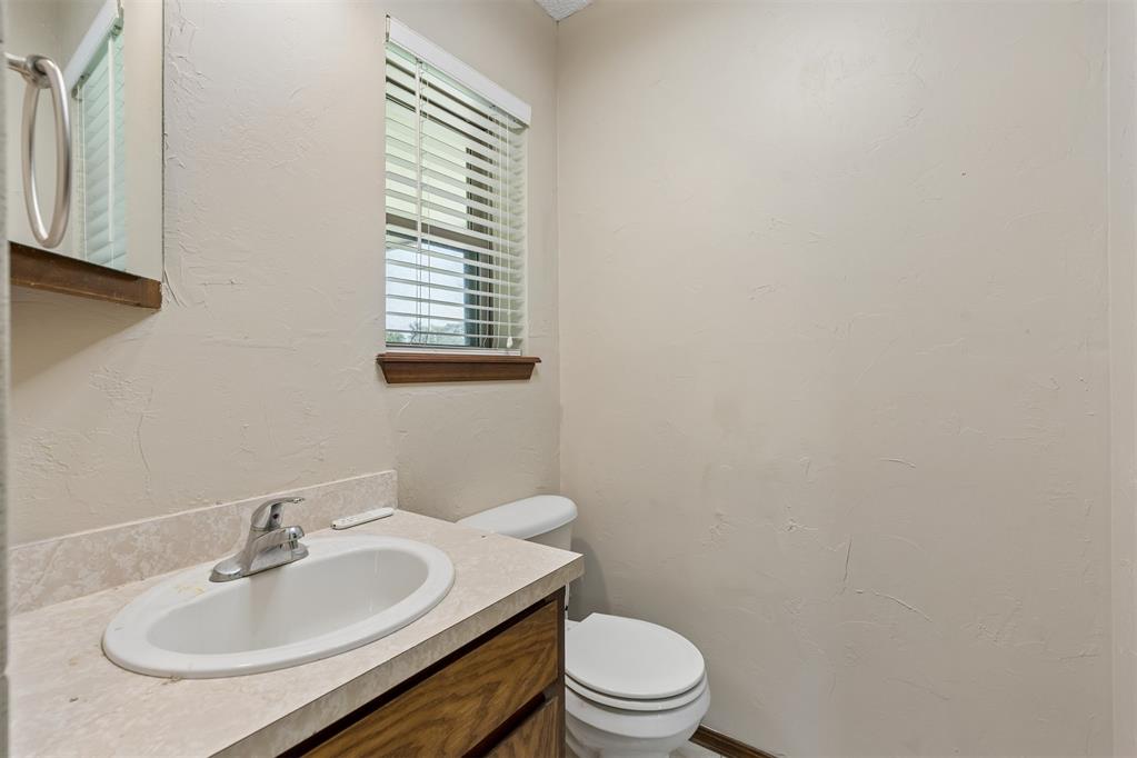 2127 Ne Van Buren Avenue Property Photo 39
