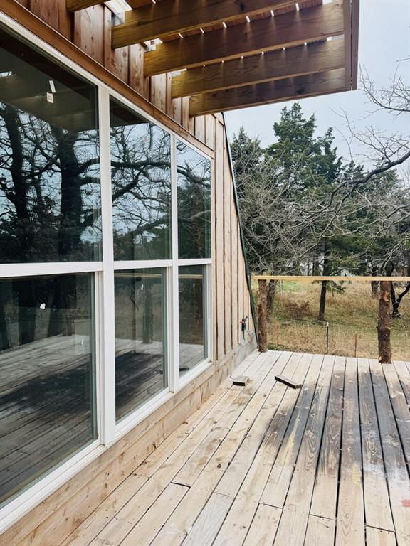 5201 Crystal Lake Drive Property Photo 5