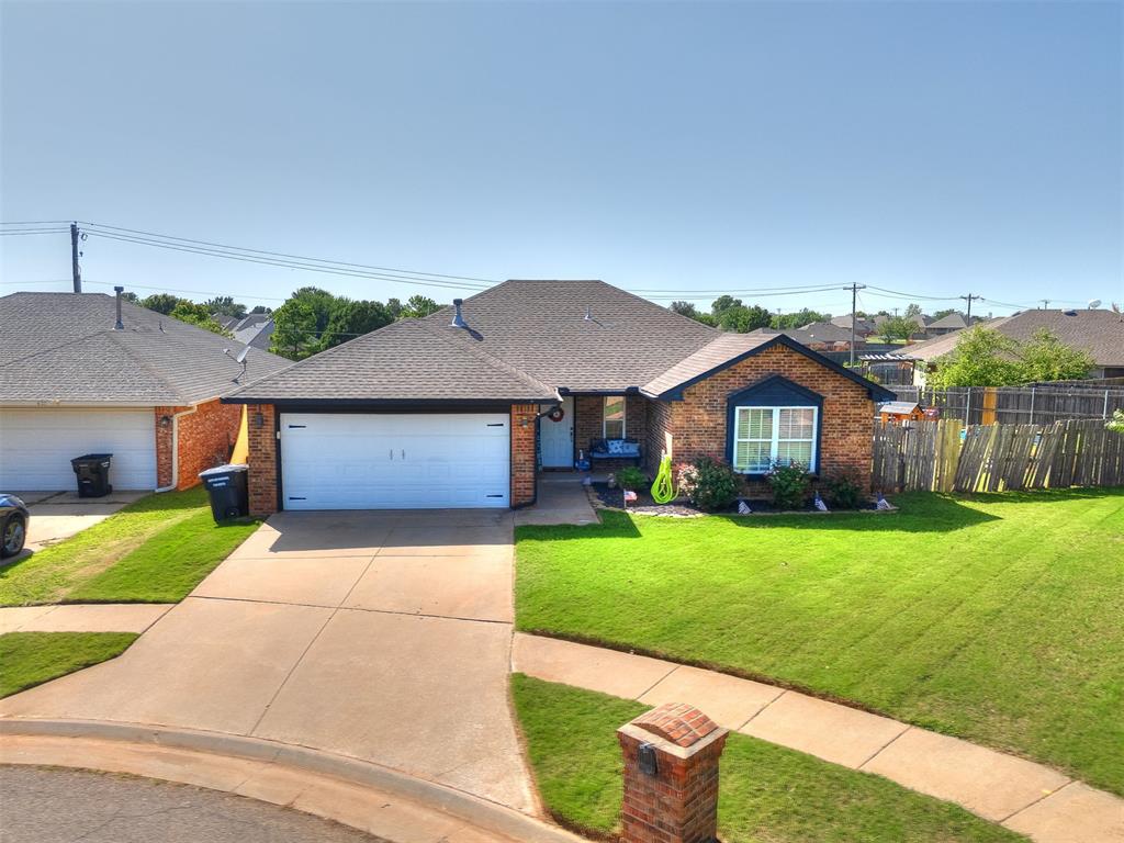 625 Sw 38th Place Property Photo 1
