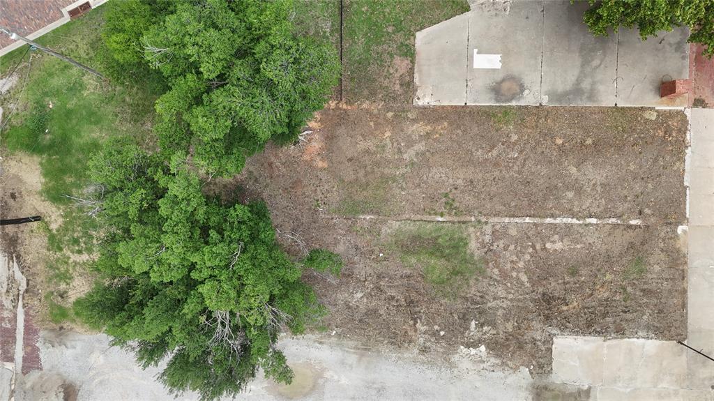 524 E Main Property Photo 1