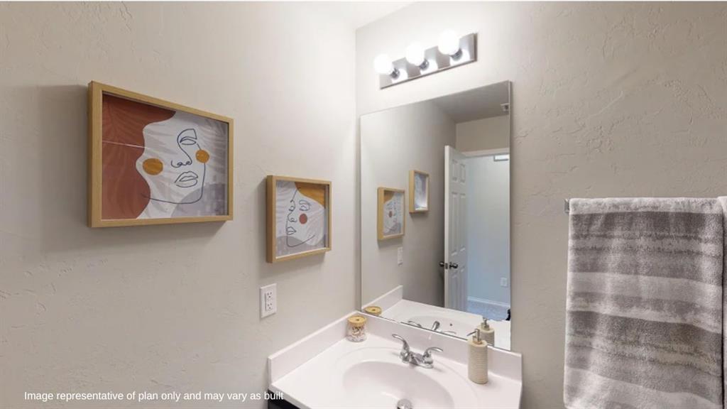 16308 Harvester Drive Property Photo 9
