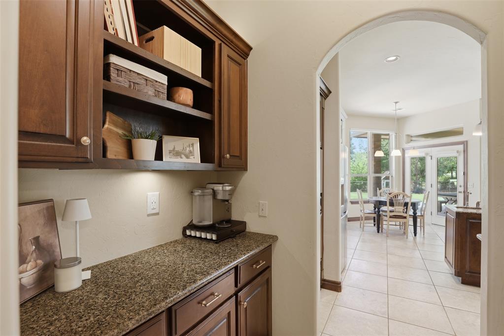 8321 Venezia Lane Property Photo 15