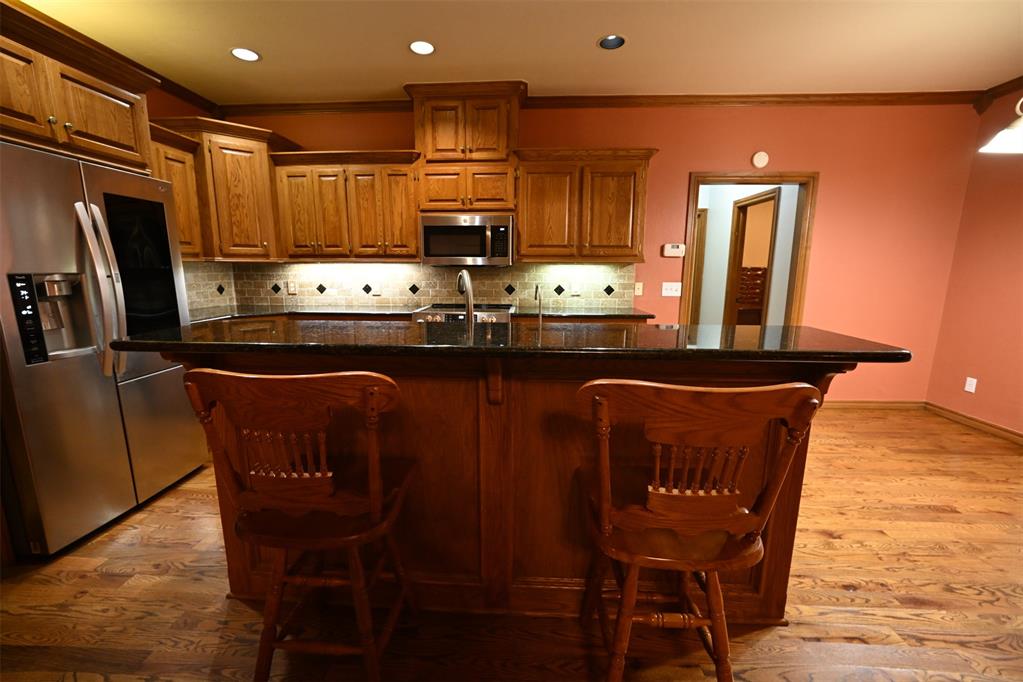 2077 Clearwater Drive Property Photo 18