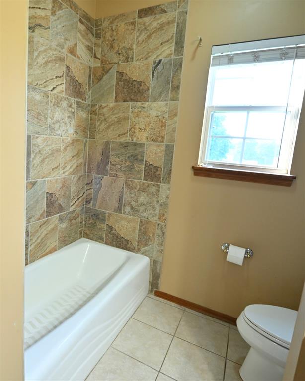2077 Clearwater Drive Property Photo 28