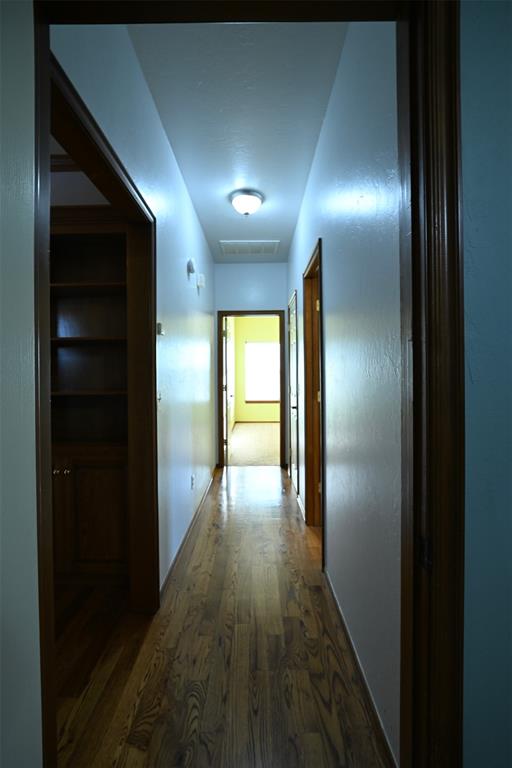 2077 Clearwater Drive Property Photo 32