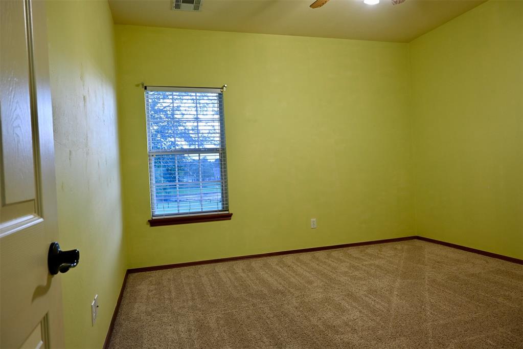 2077 Clearwater Drive Property Photo 33
