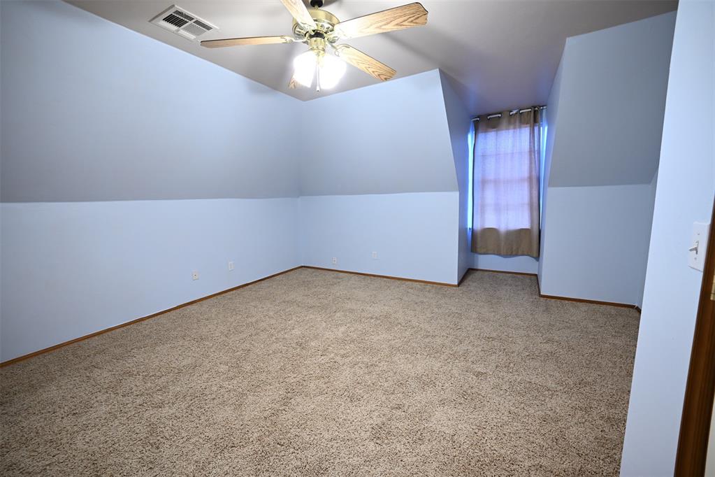 2077 Clearwater Drive Property Photo 47