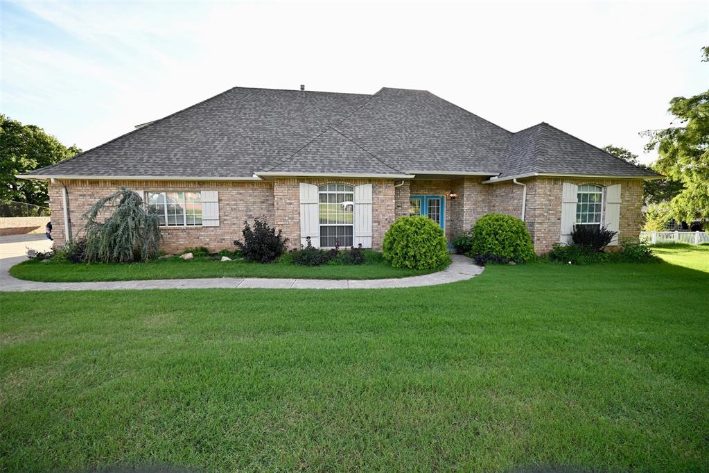 2077 Clearwater Drive Property Photo 50