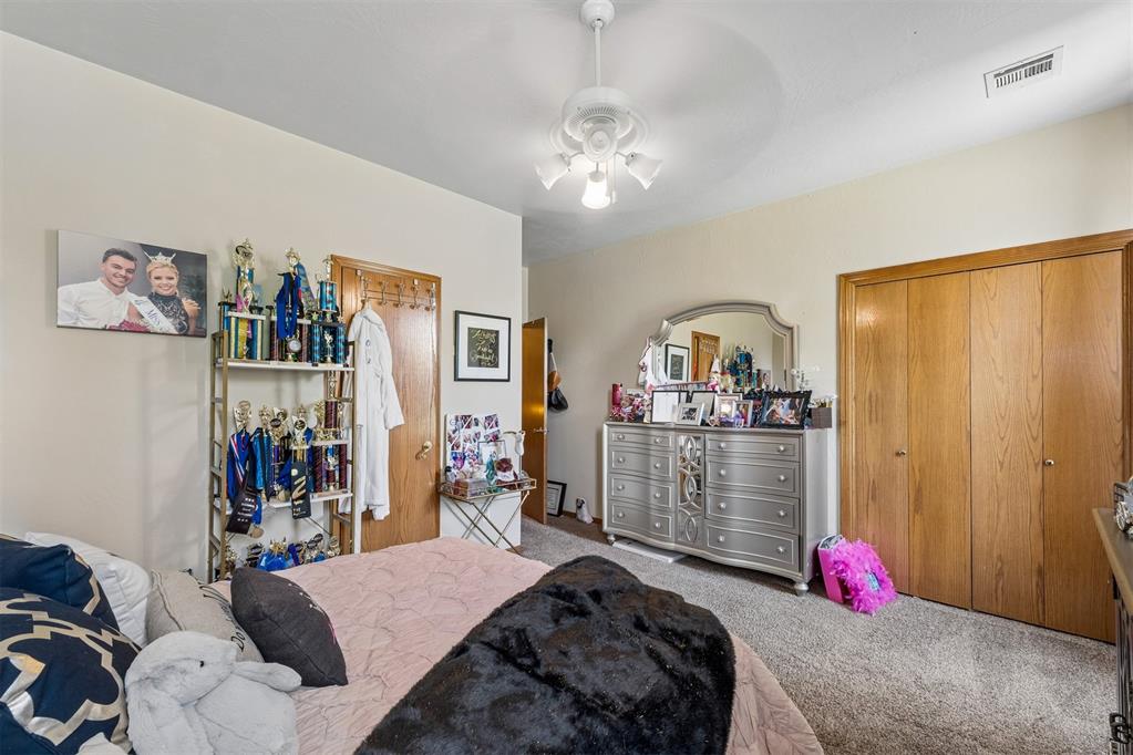 3017 Sw 130th Street Property Photo 13