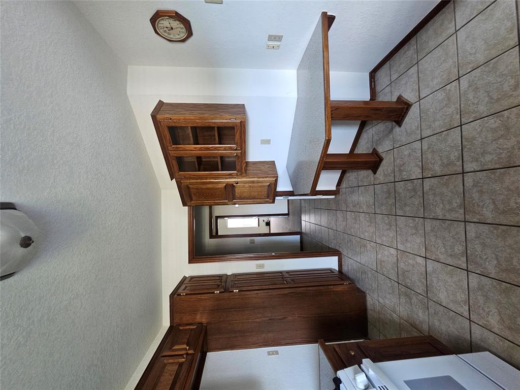 117 Meadows Lane Property Photo 13