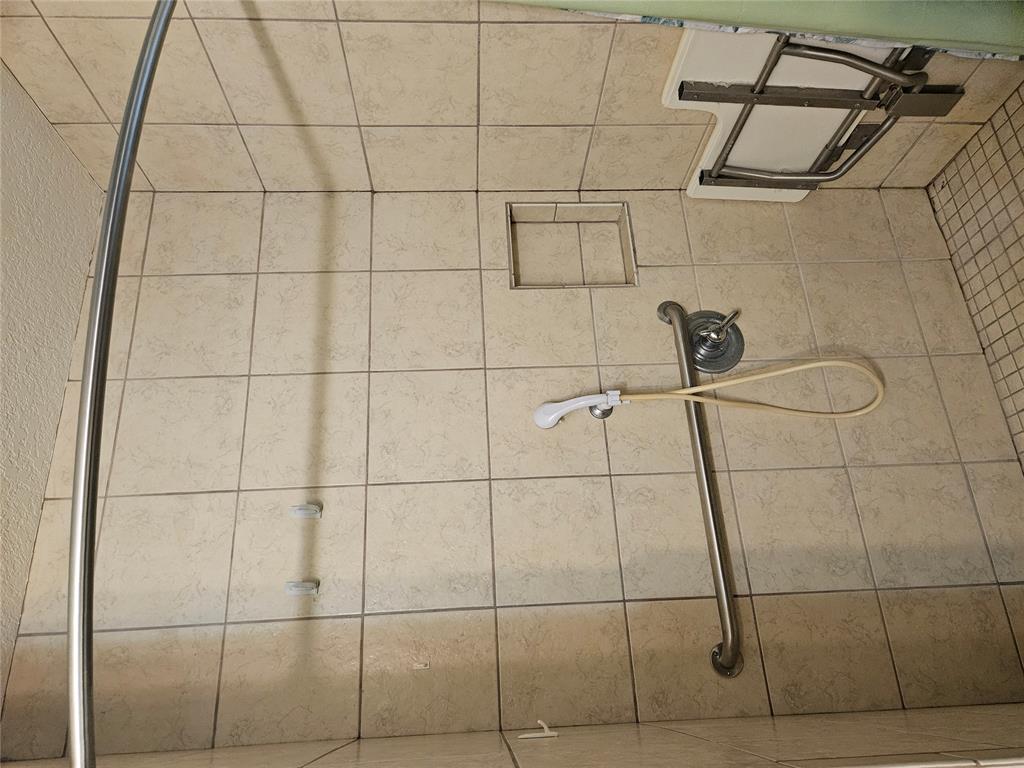 117 Meadows Lane Property Photo 21