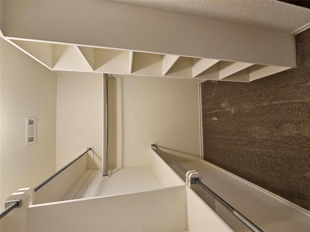 117 Meadows Lane Property Photo 22