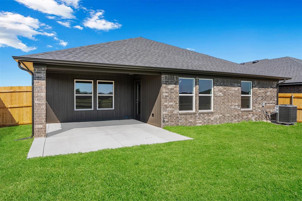 16212 Wolf Creek Way Property Photo 21