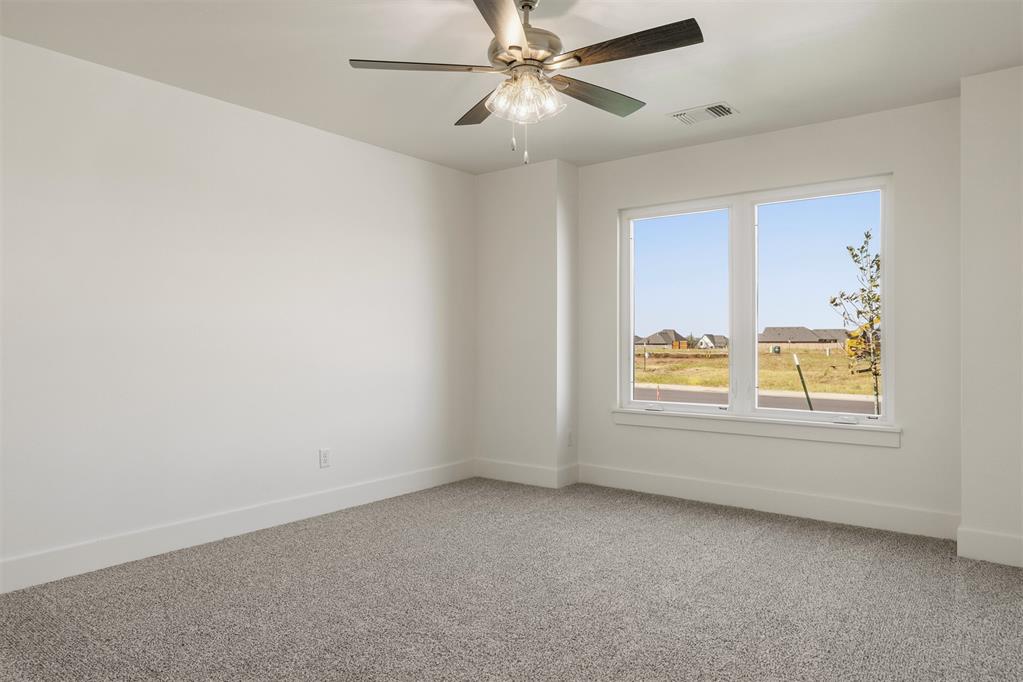 16212 Wolf Creek Way Property Photo 22