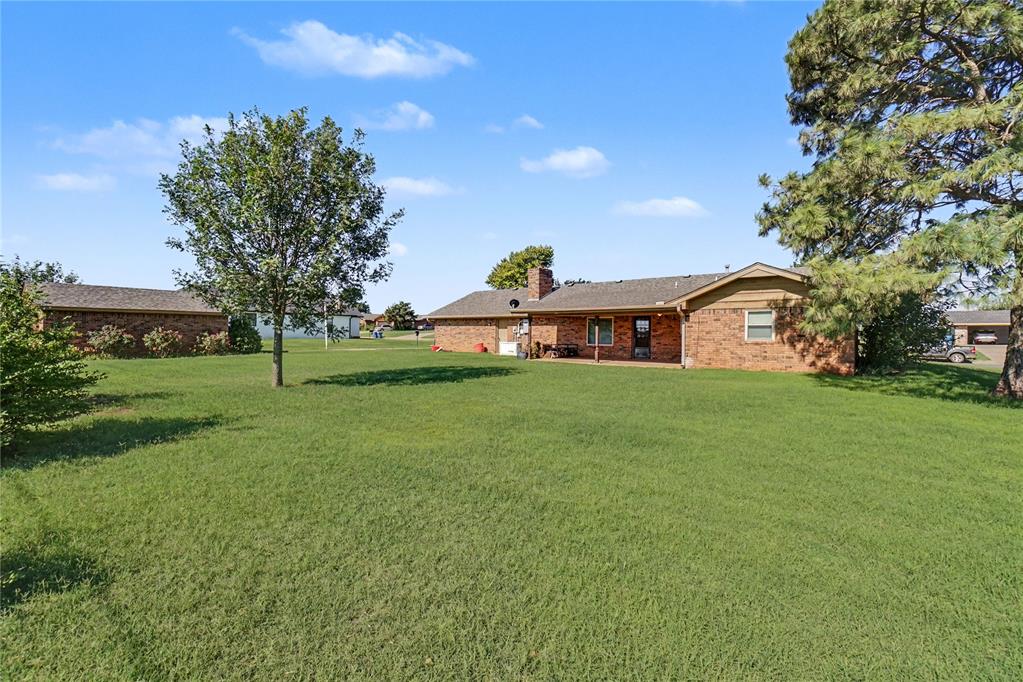 123 W Quail Drive Property Photo 4