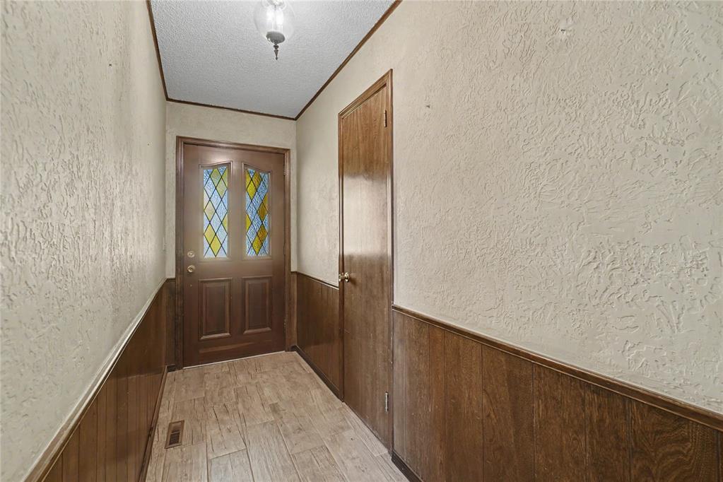 123 W Quail Drive Property Photo 7