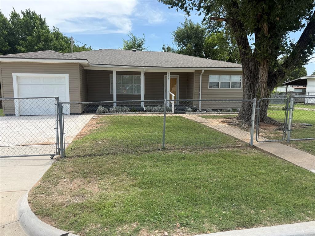 1237473 Property Photo 1