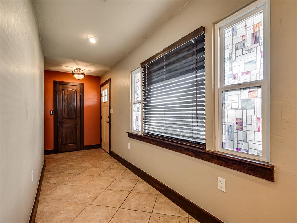 1625 N Union Avenue Property Photo 6