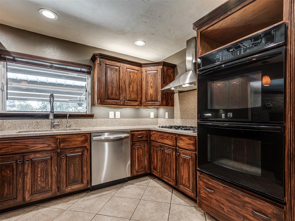 1625 N Union Avenue Property Photo 13