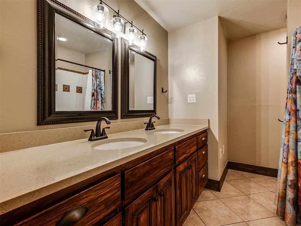 1625 N Union Avenue Property Photo 23