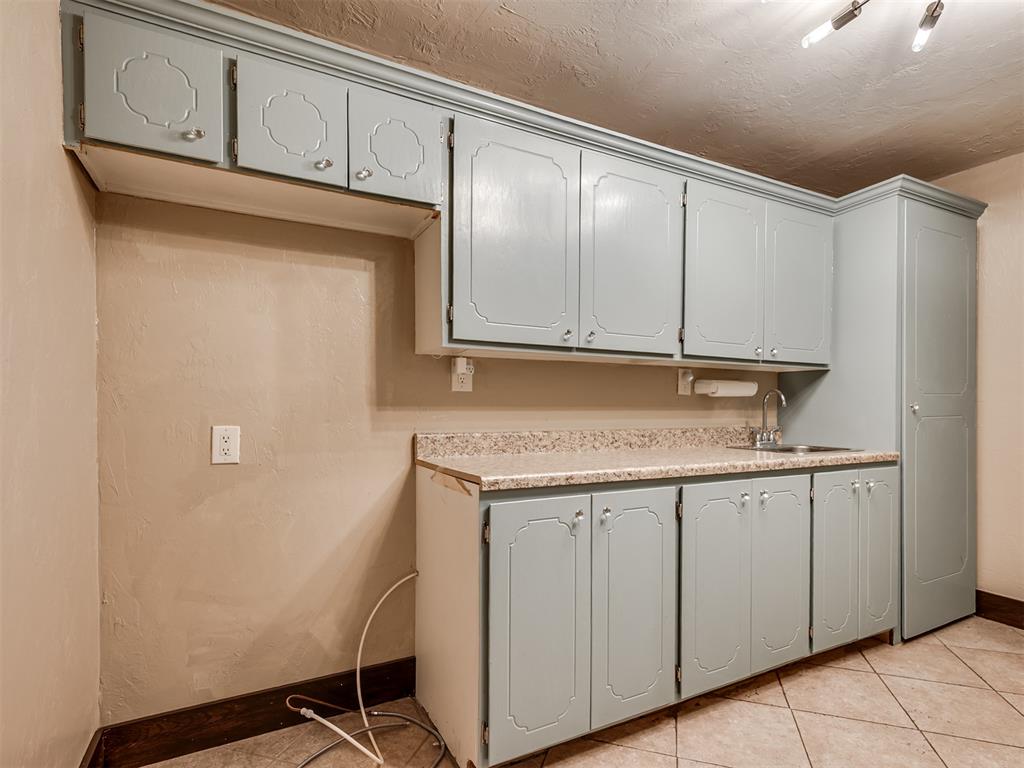 1625 N Union Avenue Property Photo 27