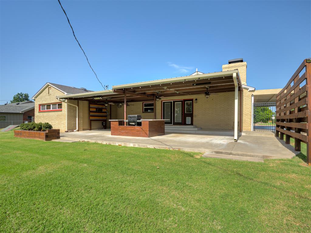 1625 N Union Avenue Property Photo 31