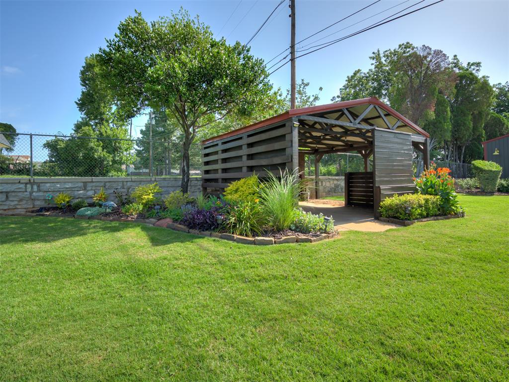 1625 N Union Avenue Property Photo 34