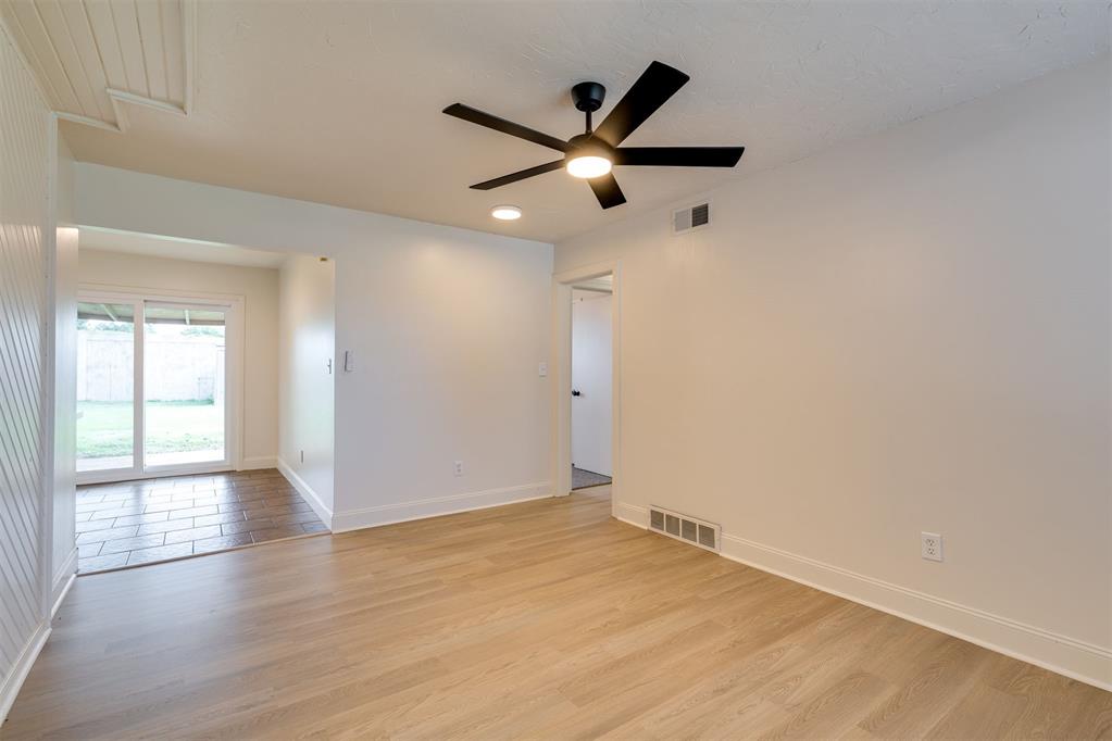 3025 Sw 71st Street Property Photo 5