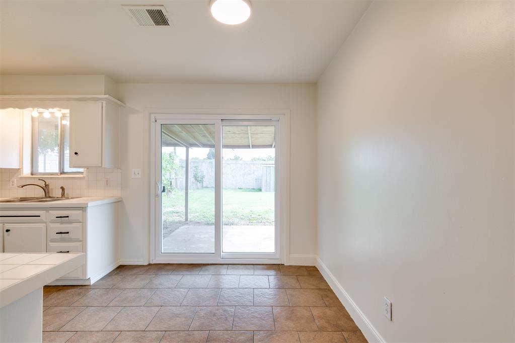3025 Sw 71st Street Property Photo 10