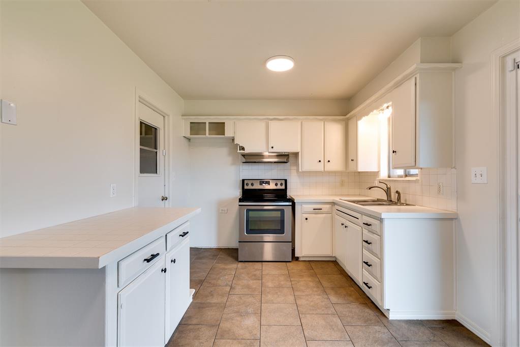 3025 Sw 71st Street Property Photo 11