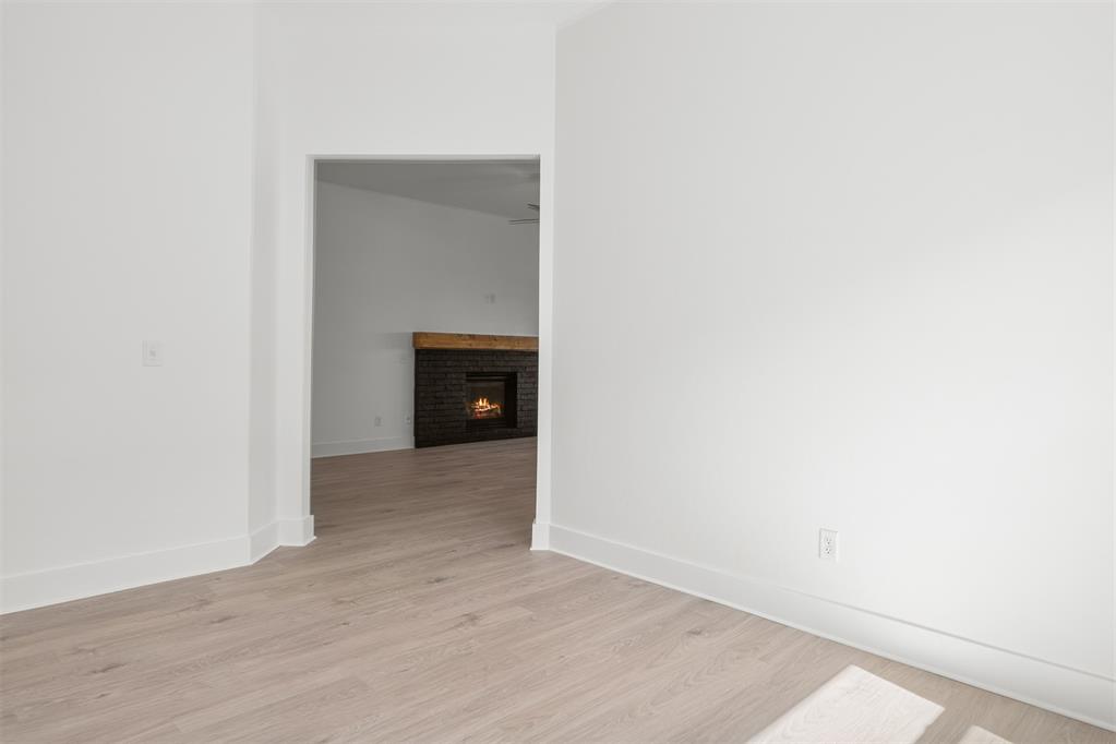 1313 Sw 157th Street Property Photo 13