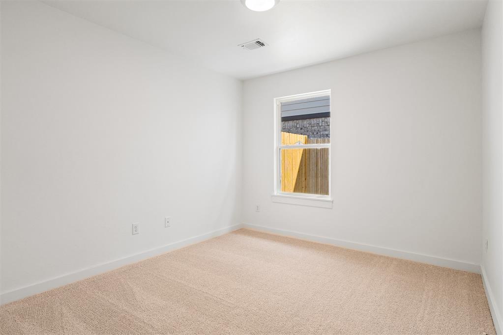 1329 Sw 157th Street Property Photo 11