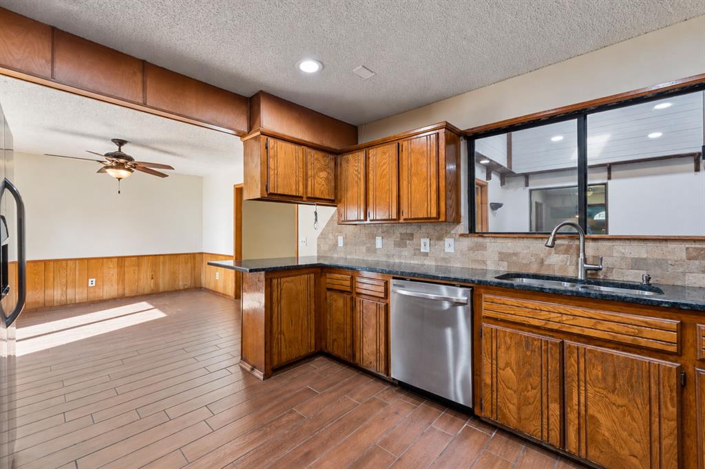 725 Westridge Court Property Photo 11