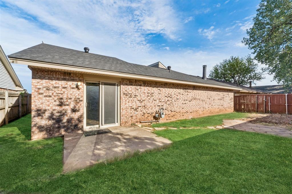 725 Westridge Court Property Photo 21