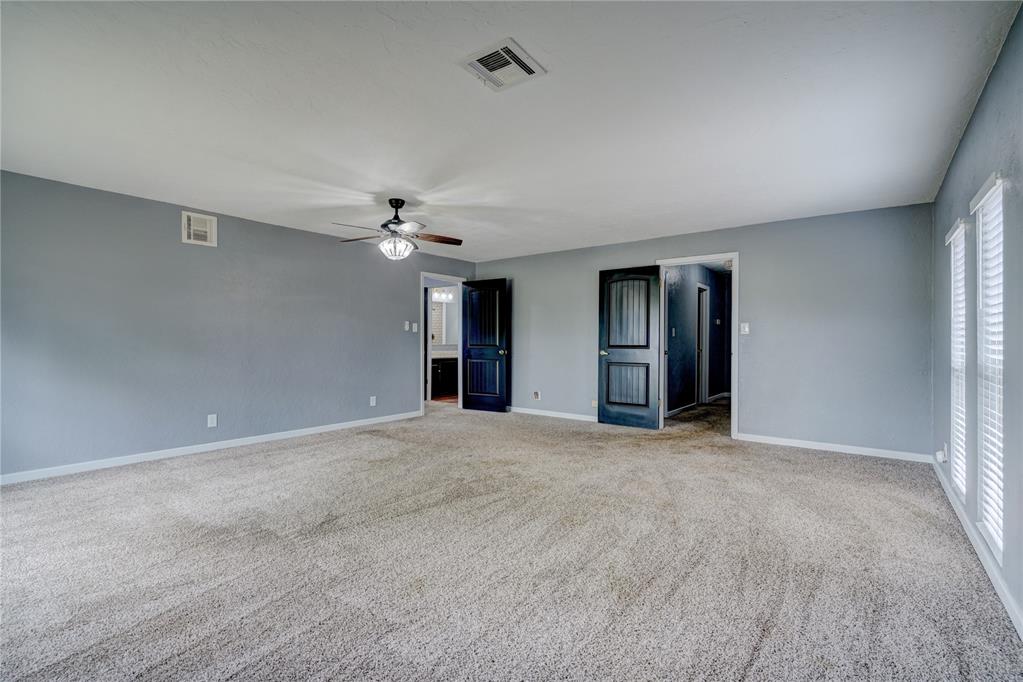 13800 E Maguire Road Property Photo 35